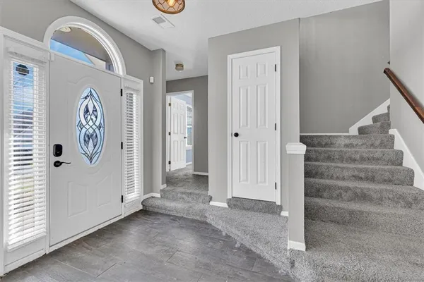 $445,000 | 8120 Northwest Delta Drive, Kansas City, MO 64151