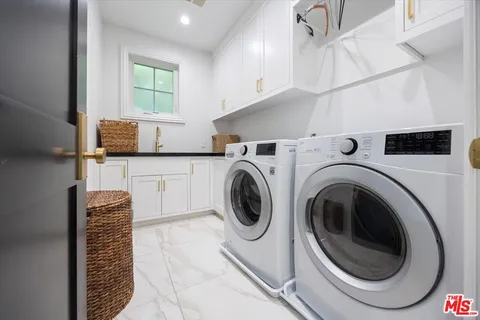 $13,995 | 4225 Alcove Avenue, Studio City, CA 91604