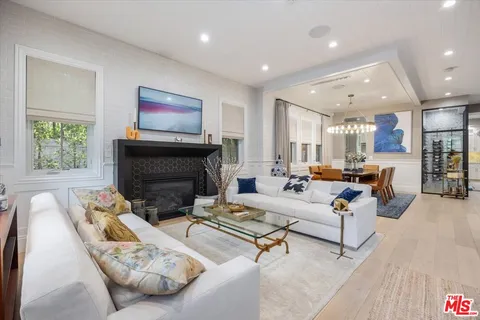 $13,995 | 4225 Alcove Avenue, Studio City, CA 91604