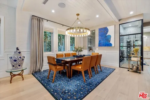 $13,995 | 4225 Alcove Avenue, Studio City, CA 91604