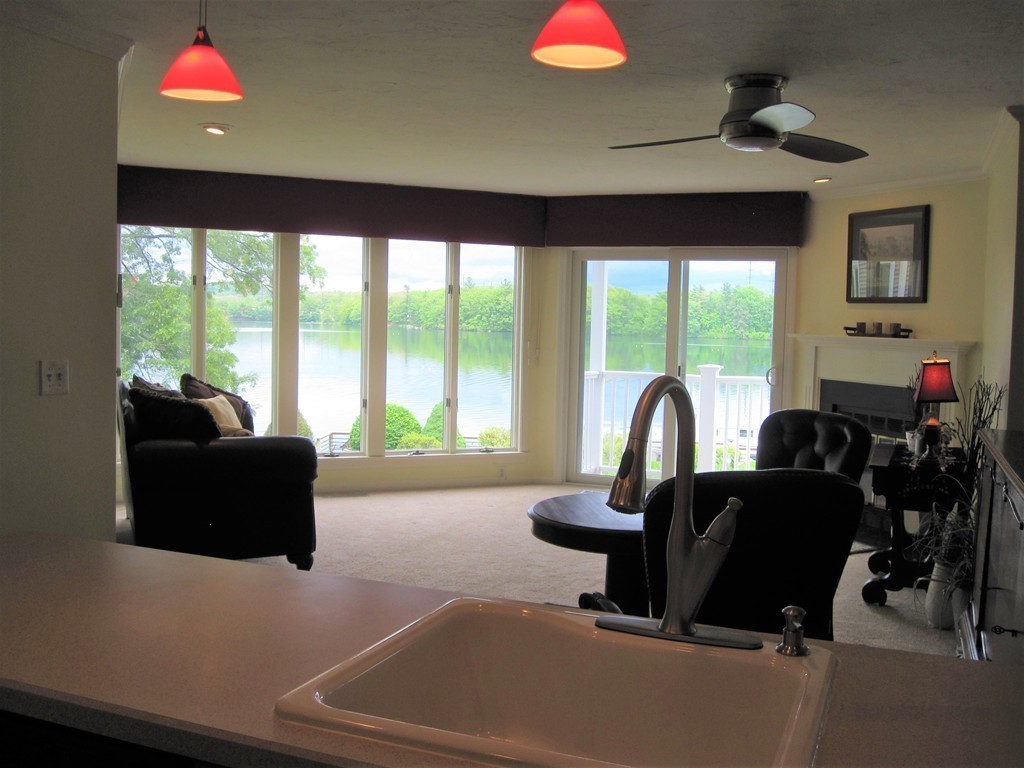 37 Pointe Rok Drive, Unit 37 Worcester, MA 01604 - Photo 5 of 26 Gallery Image 5