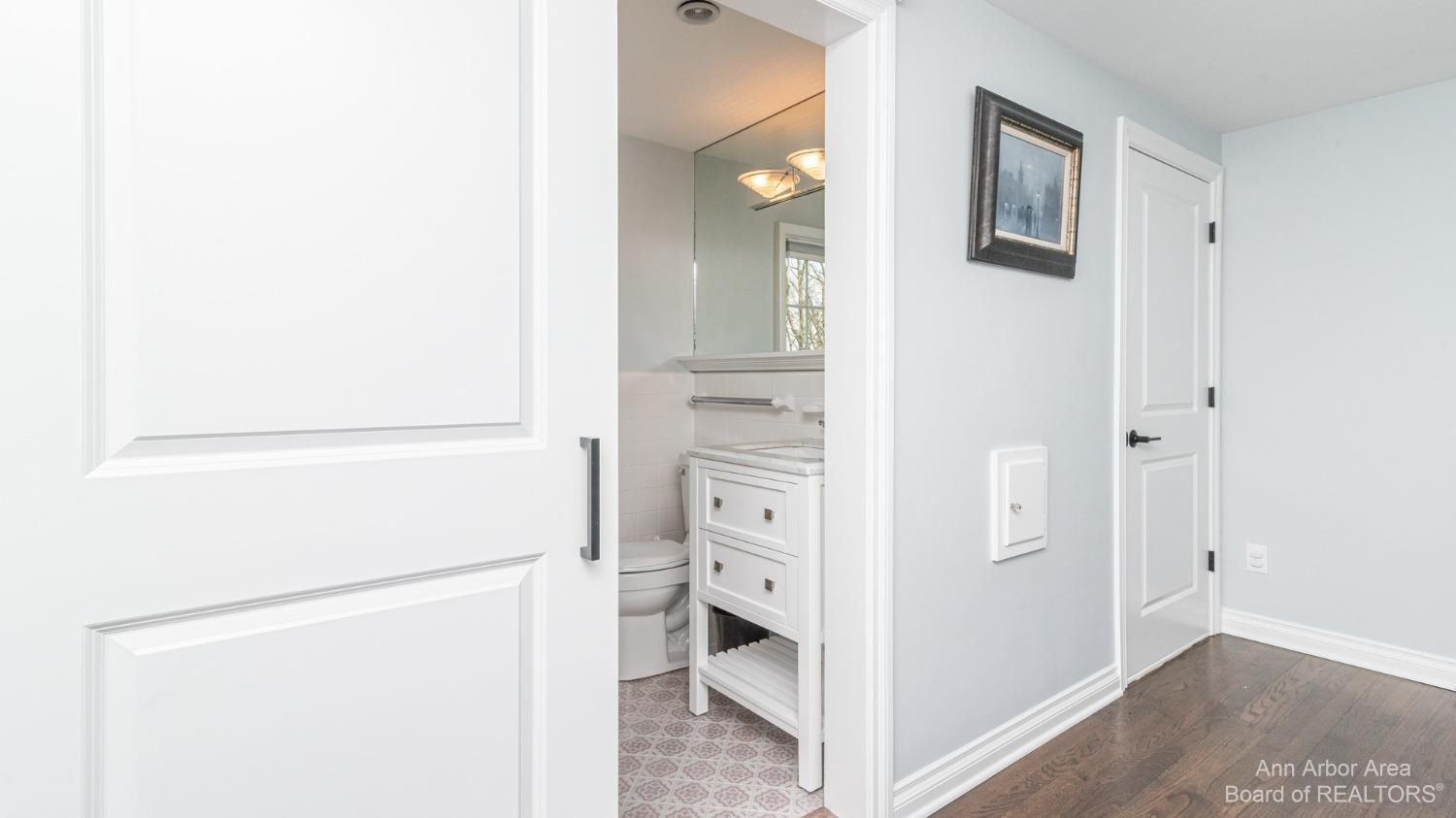 2121 Woodside Road Ann Arbor, MI 48104 - Photo 47 of 69 Photo 47