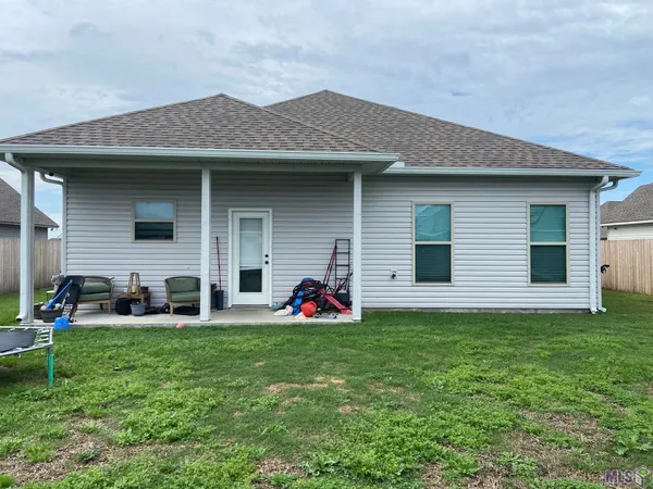 $250,000 | 184 Shadow Pointe Road, Thibodaux, LA 70301