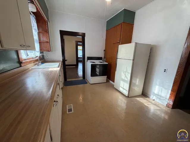 $89,000 | 618 Southwest Fillmore Street, Topeka, KS 66606