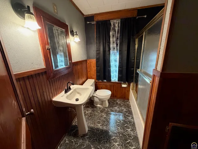 $89,000 | 618 Southwest Fillmore Street, Topeka, KS 66606