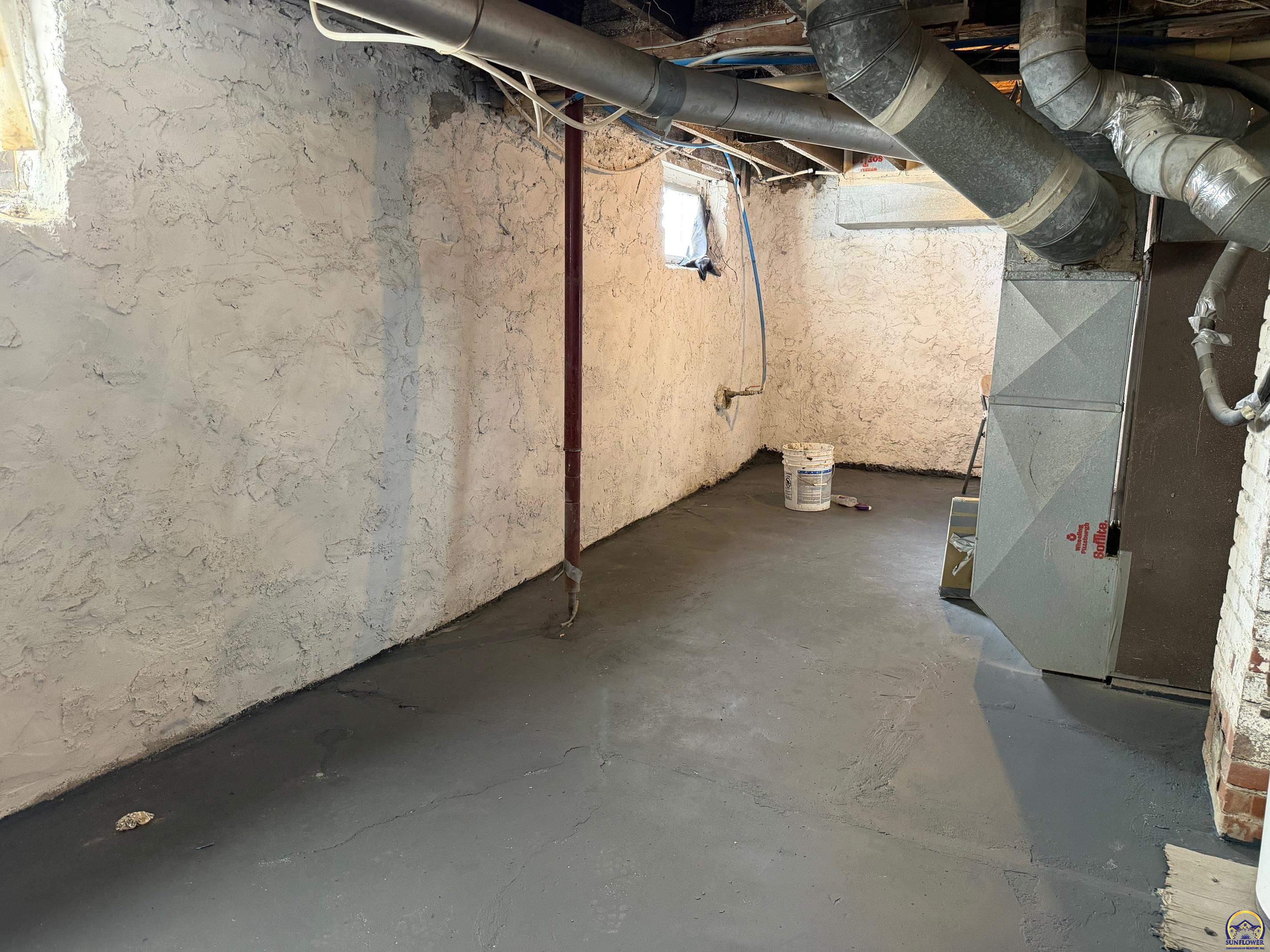 618 Southwest Fillmore Street Topeka, KS 66606 - Photo 7 of 20