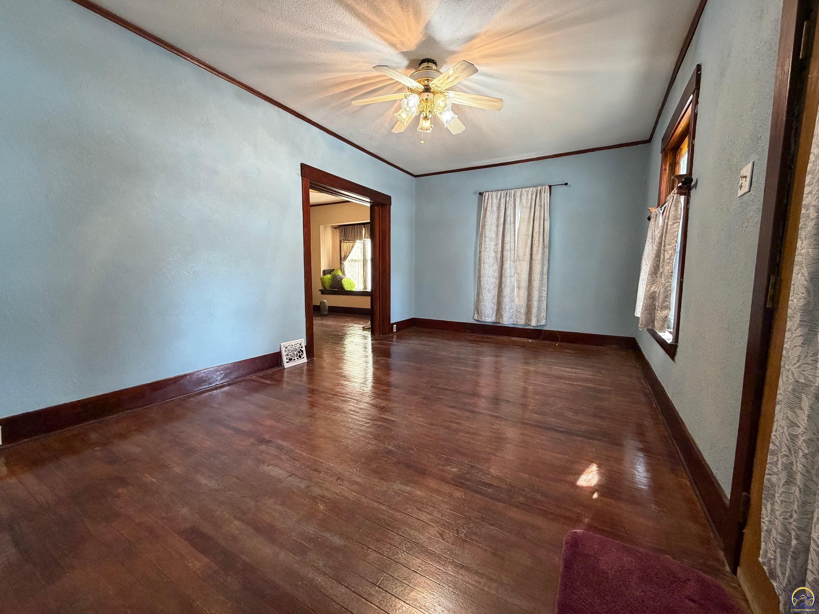 618 Southwest Fillmore Street Topeka, KS 66606 - Photo 9 of 20