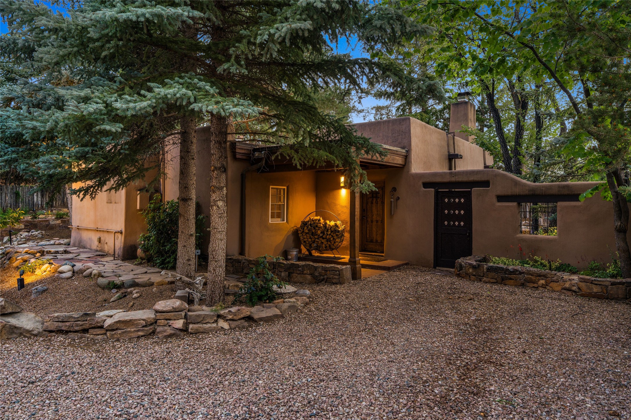 541 Camino Rancheros Santa Fe, NM 87505 - Photo 25 of 42