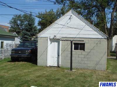 608 Indiana Street Decatur, IN 46733 - Photo 4 of 5