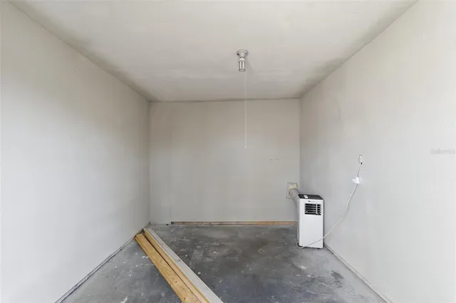 an empty room with a empty space