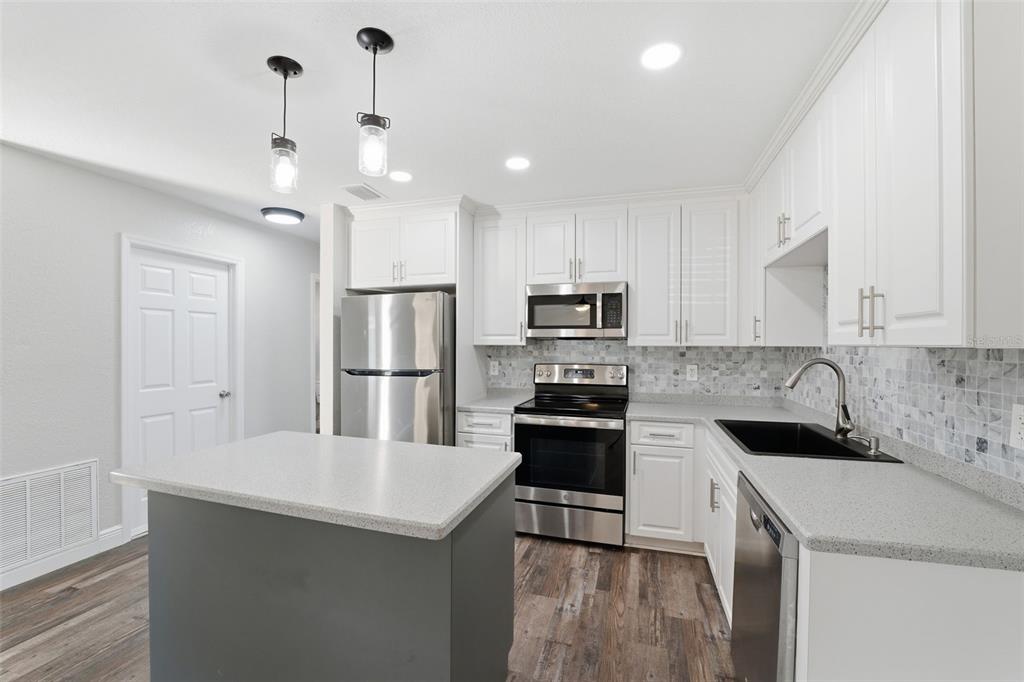 12275 Mayberry Road Spring Hill, FL 34609 - Photo 9 of 27