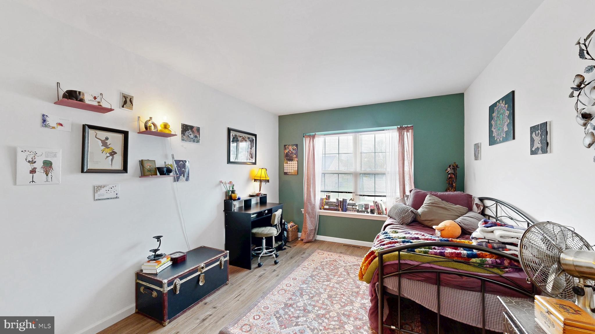 433 East Wind Drive Dover, DE 19901 - Photo 41 of 61 a living room with furniture and a window