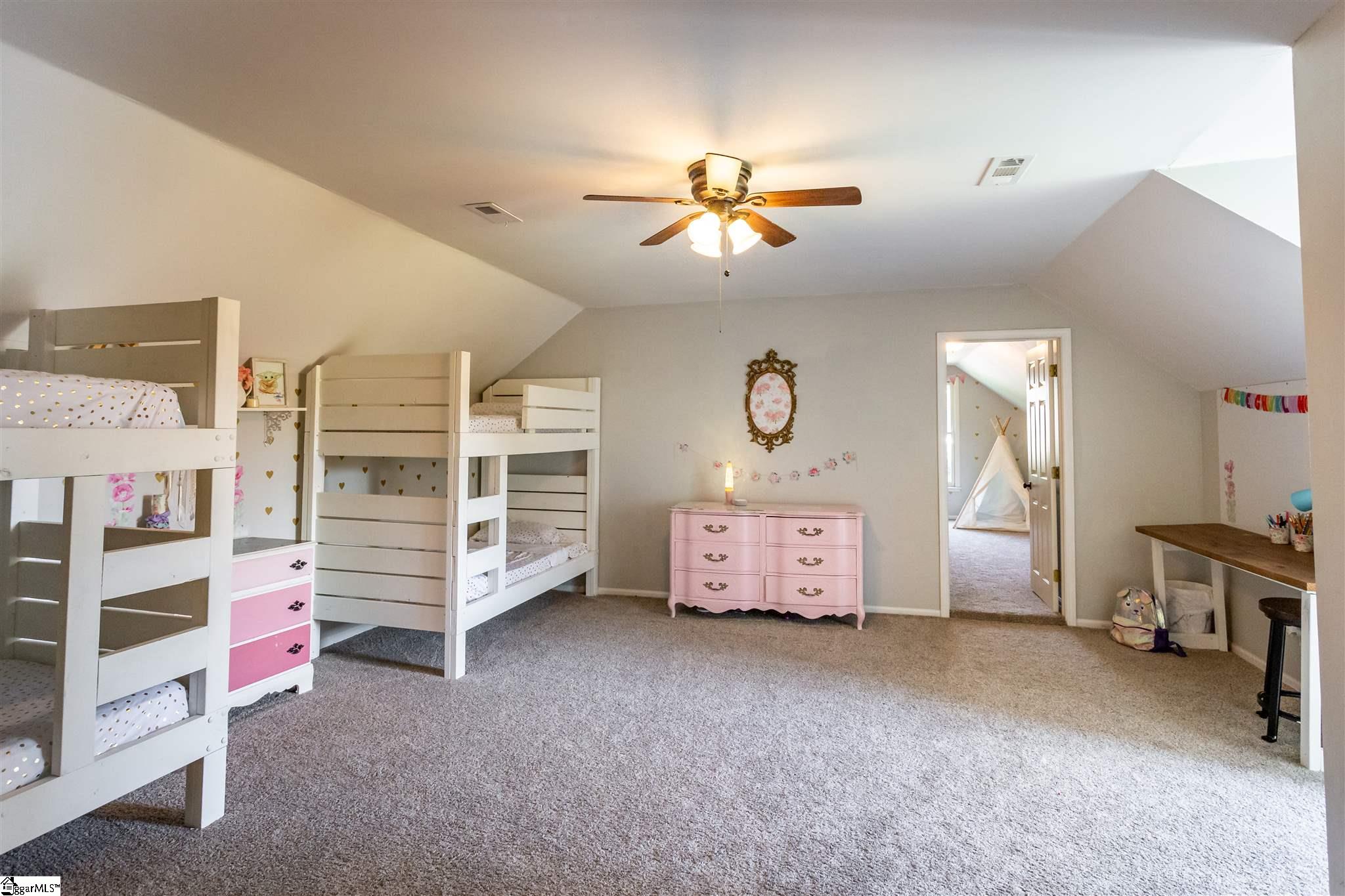 2308 Fairview Road Fountain Inn, SC 29644 - Photo 4 of 31