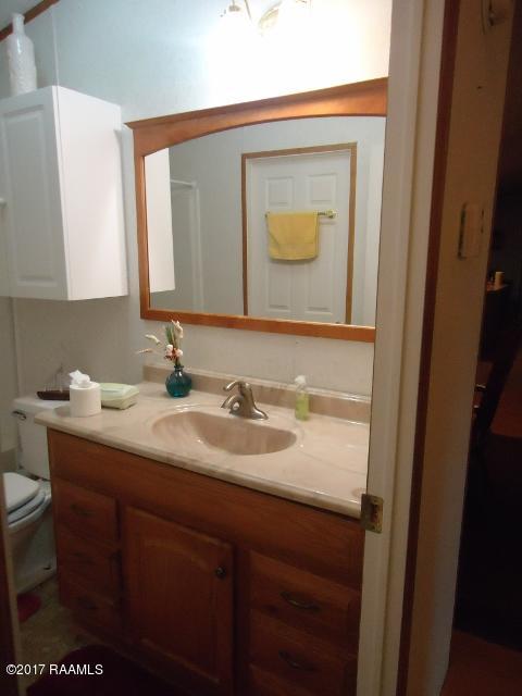 12214 Kilgore Road Jeanerette, LA 70544 - Photo 18 of 18 022 (480x640)