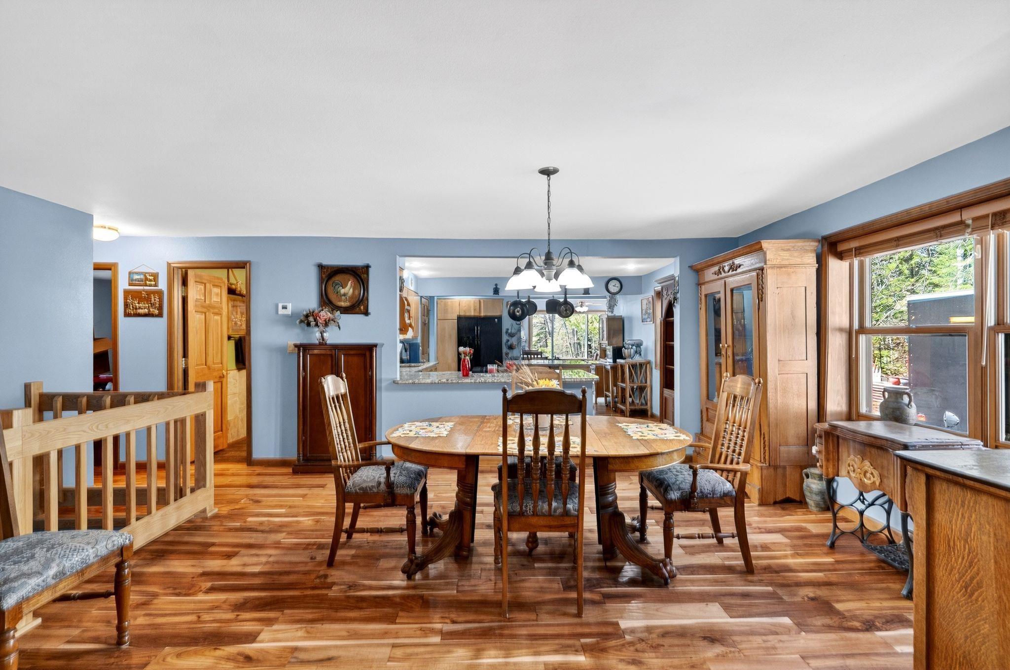 16503 Thelen Road Mountain, WI 54149 - Photo 11 of 81