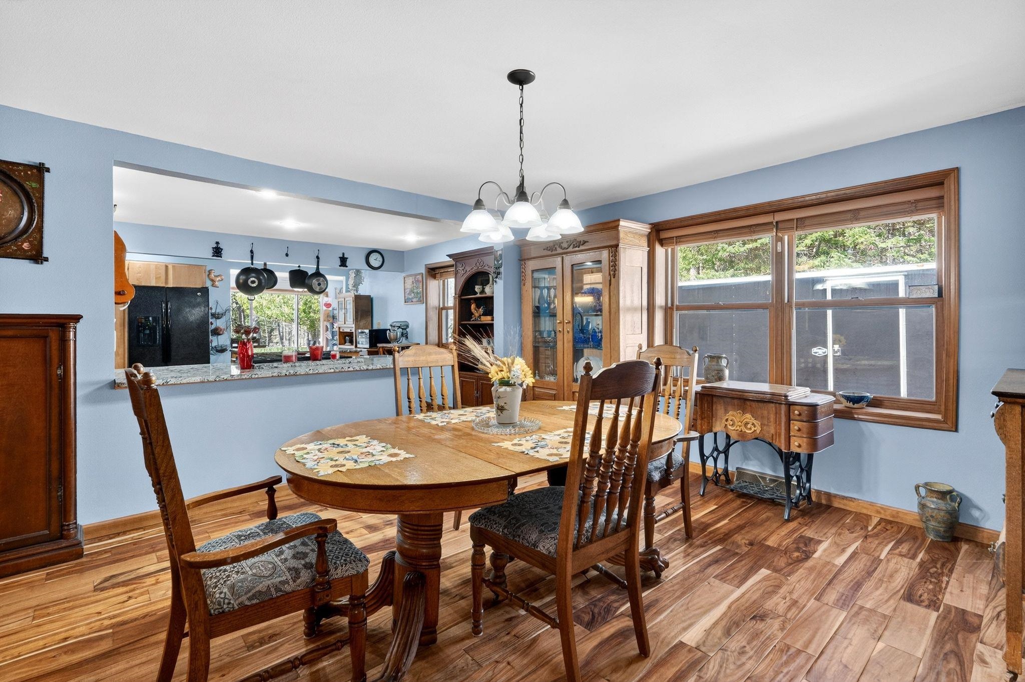16503 Thelen Road Mountain, WI 54149 - Photo 12 of 81