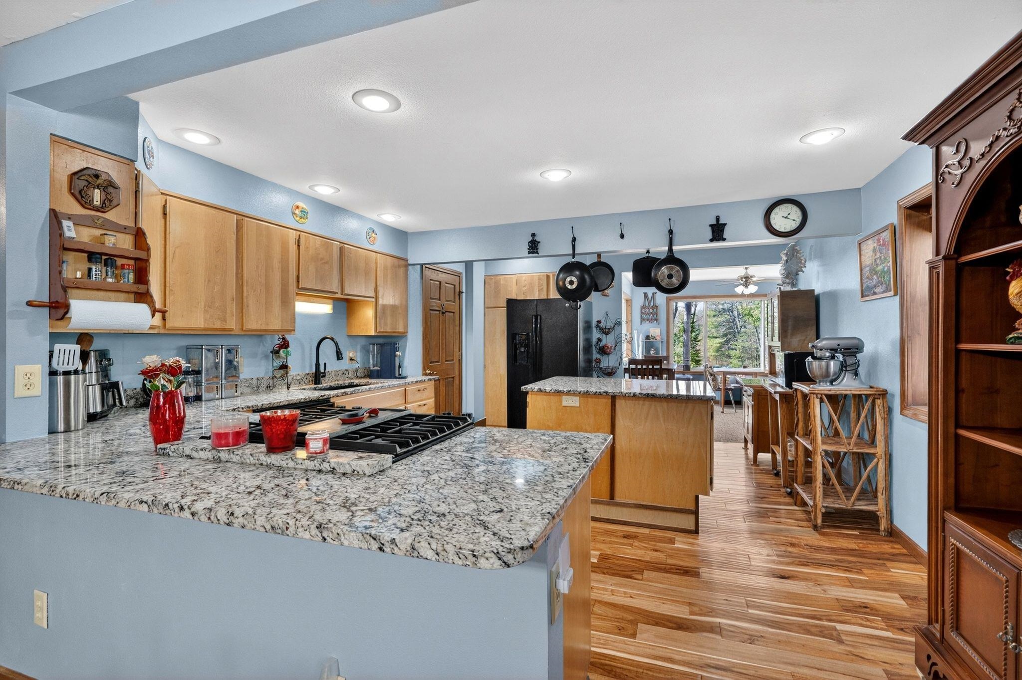16503 Thelen Road Mountain, WI 54149 - Photo 13 of 81