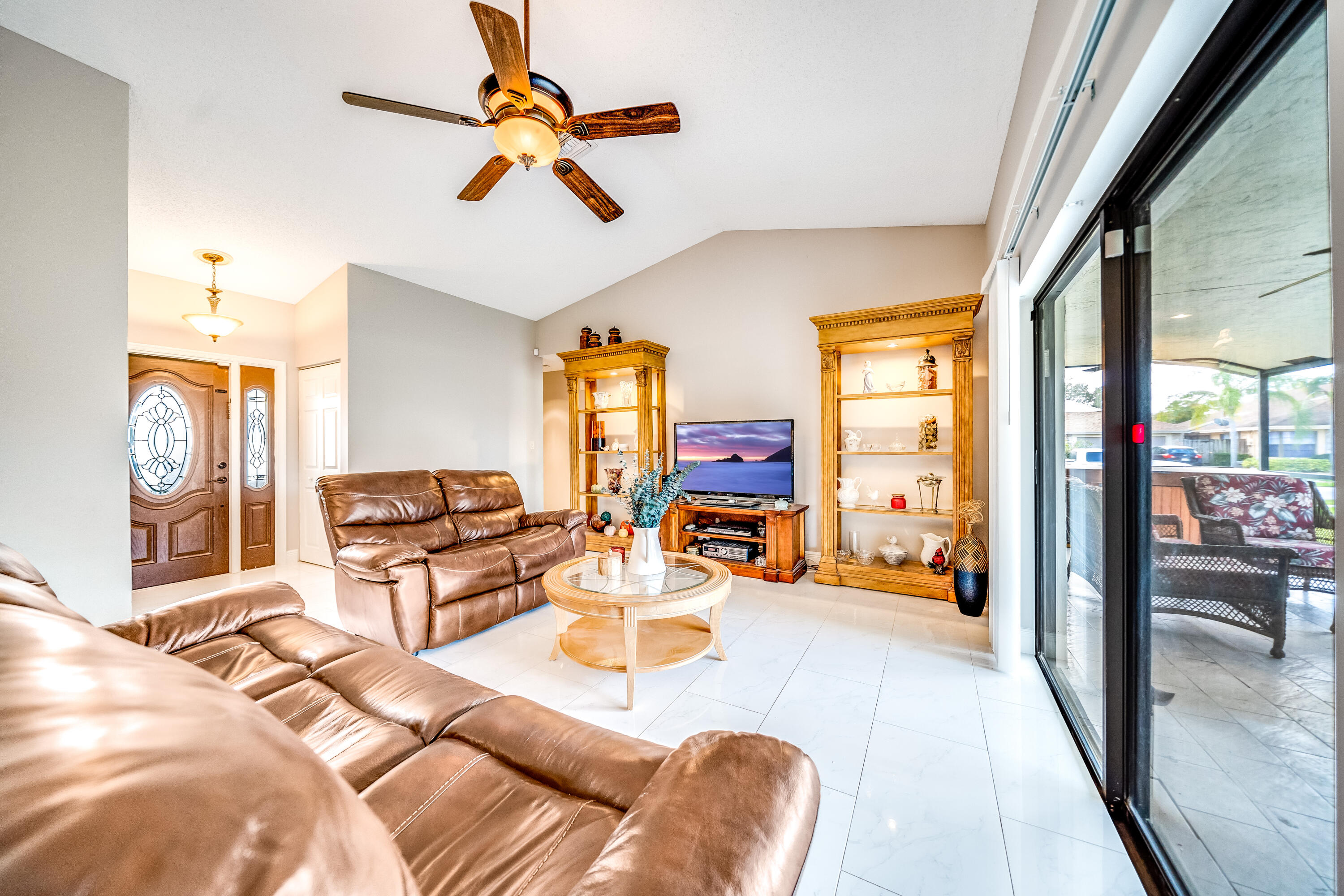 21121 Woodspring Avenue Boca Raton, FL 33428 - Photo 24 of 52 JOY07903