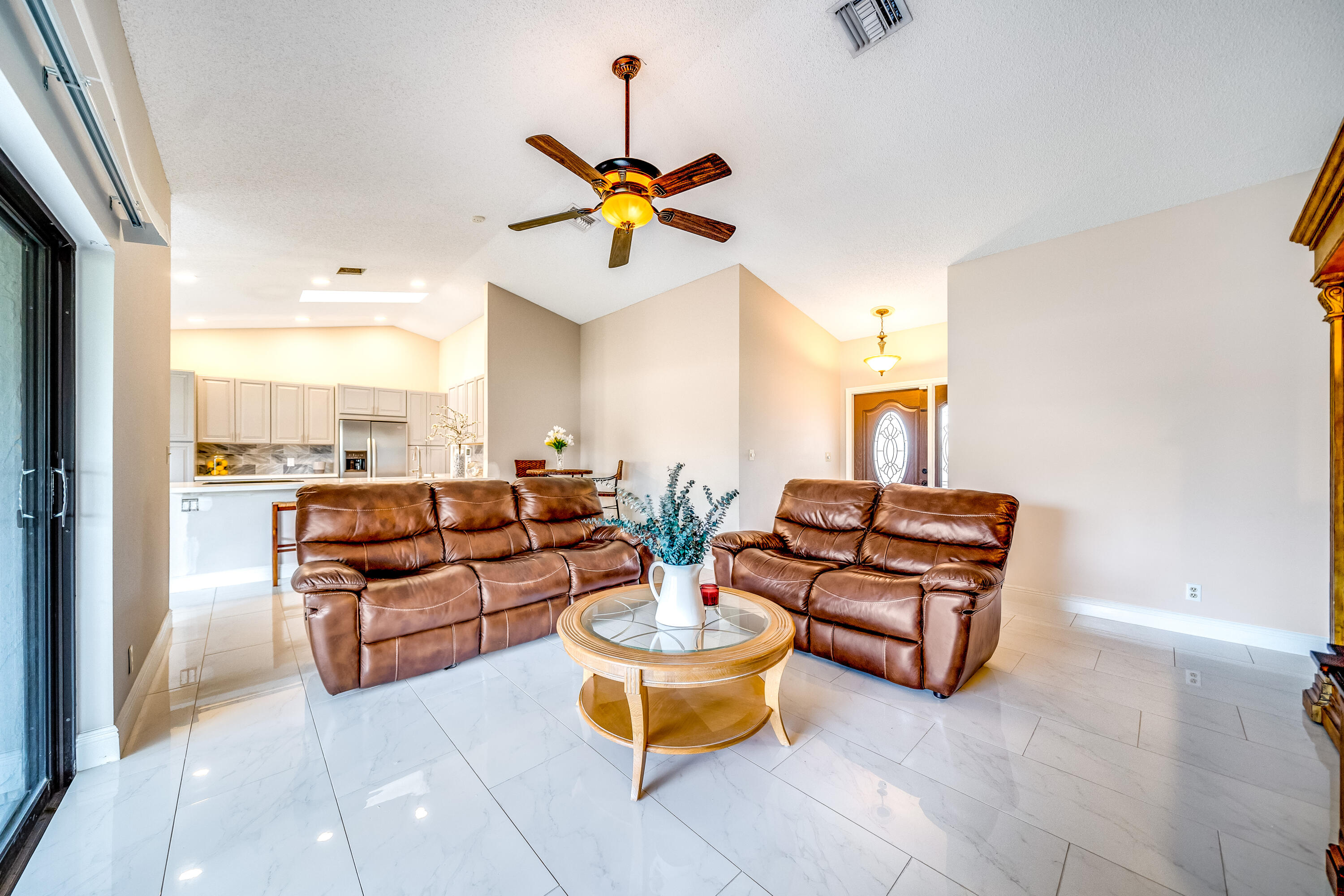 21121 Woodspring Avenue Boca Raton, FL 33428 - Photo 25 of 52 JOY07900