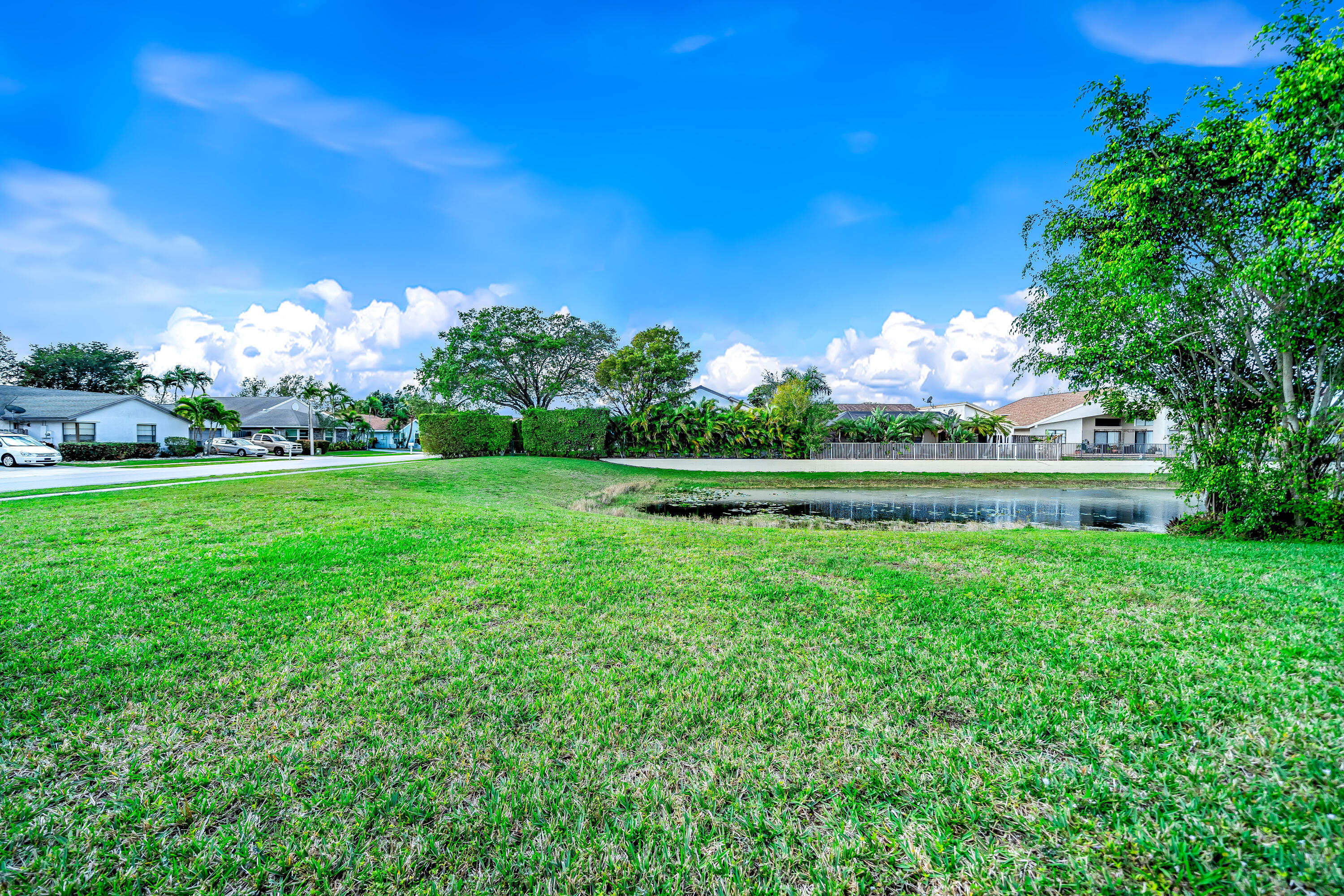 21121 Woodspring Avenue Boca Raton, FL 33428 - Photo 44 of 52 JOY07981
