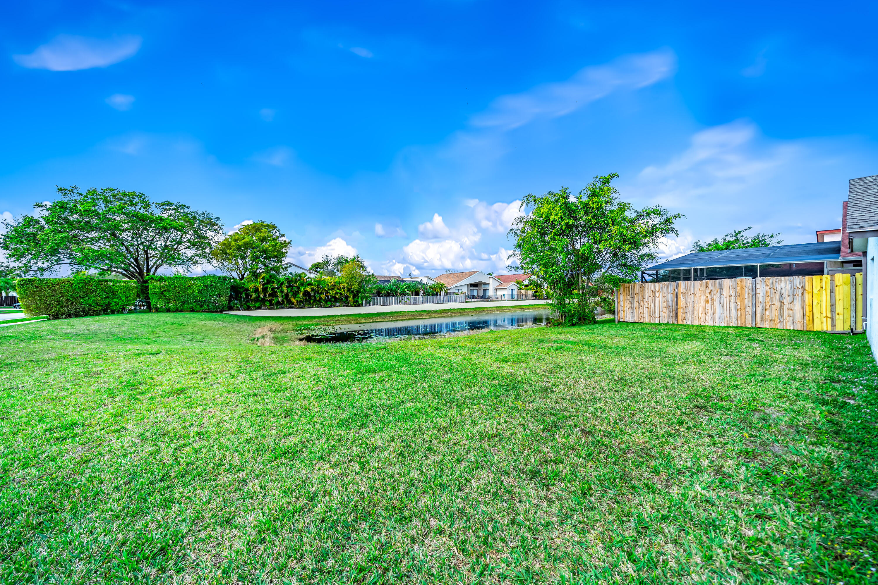 21121 Woodspring Avenue Boca Raton, FL 33428 - Photo 46 of 52 JOY08002