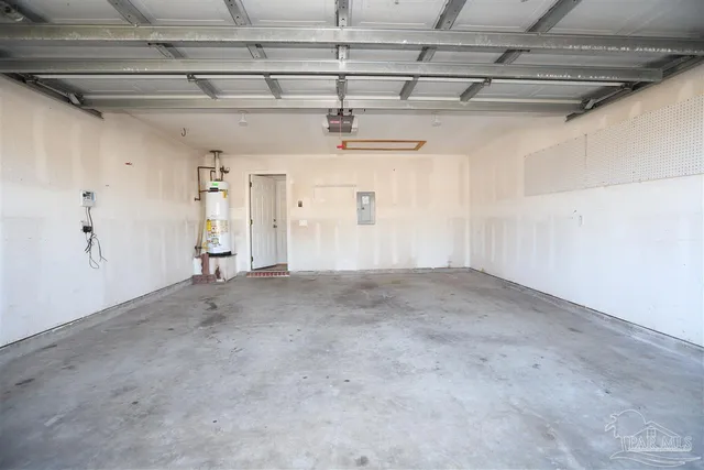 $1,650 | 319 Mizzen Lane, Pensacola, FL 32507