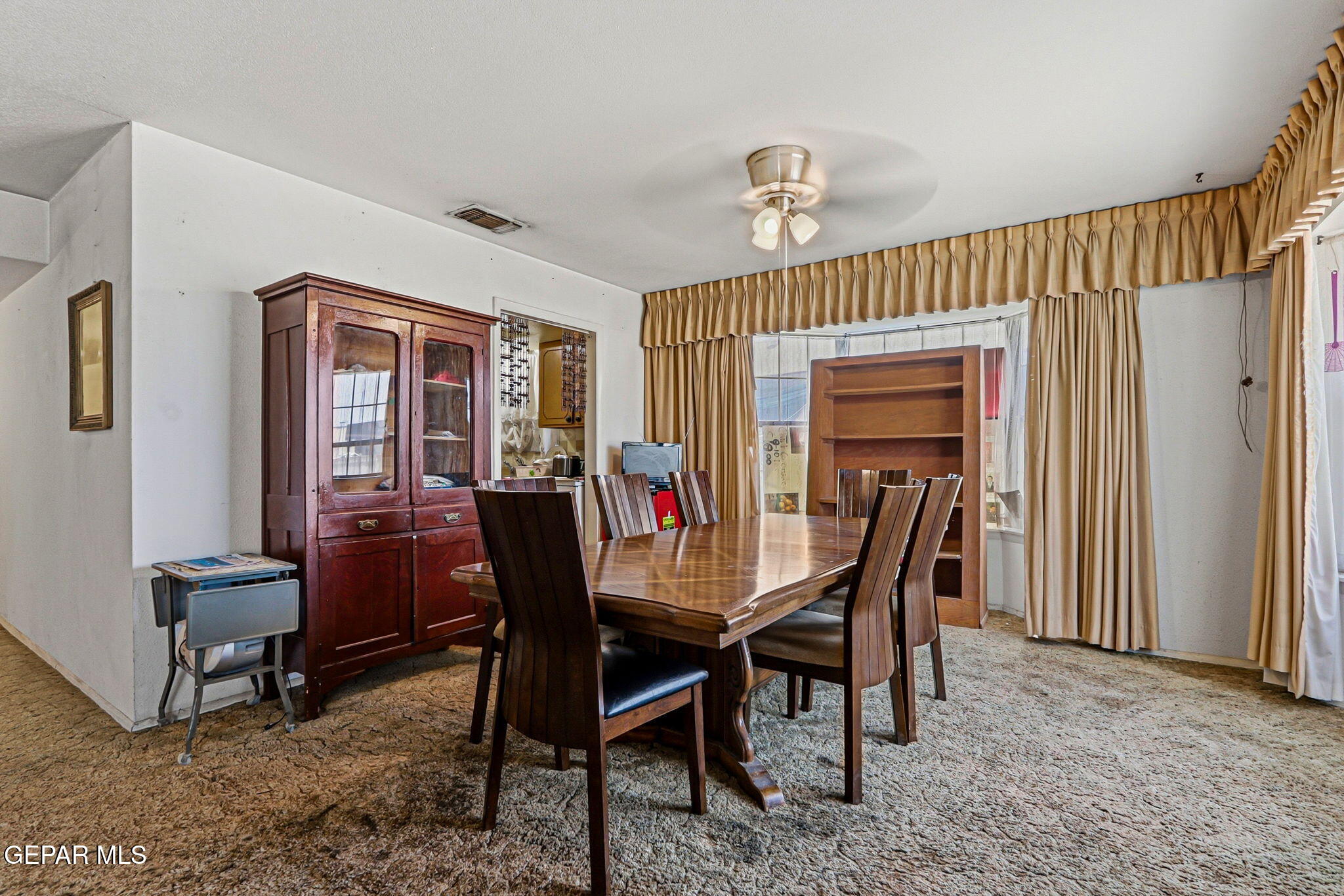 5608 Rosa Avenue El Paso, TX 79905 - Photo 5 of 43 4-web-or-mls-IMG_6974