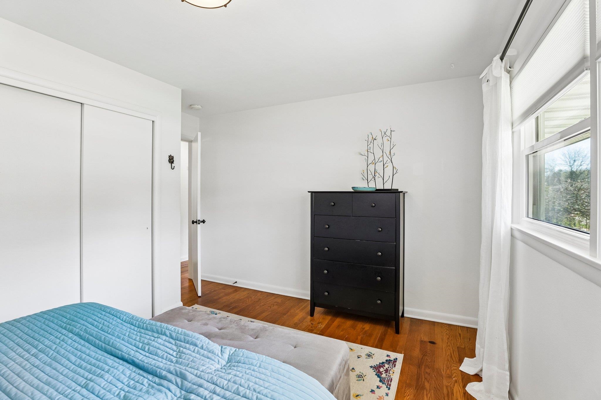 6410 Lakeview Boulevard Middleton, WI 53562 - Photo 11 of 44