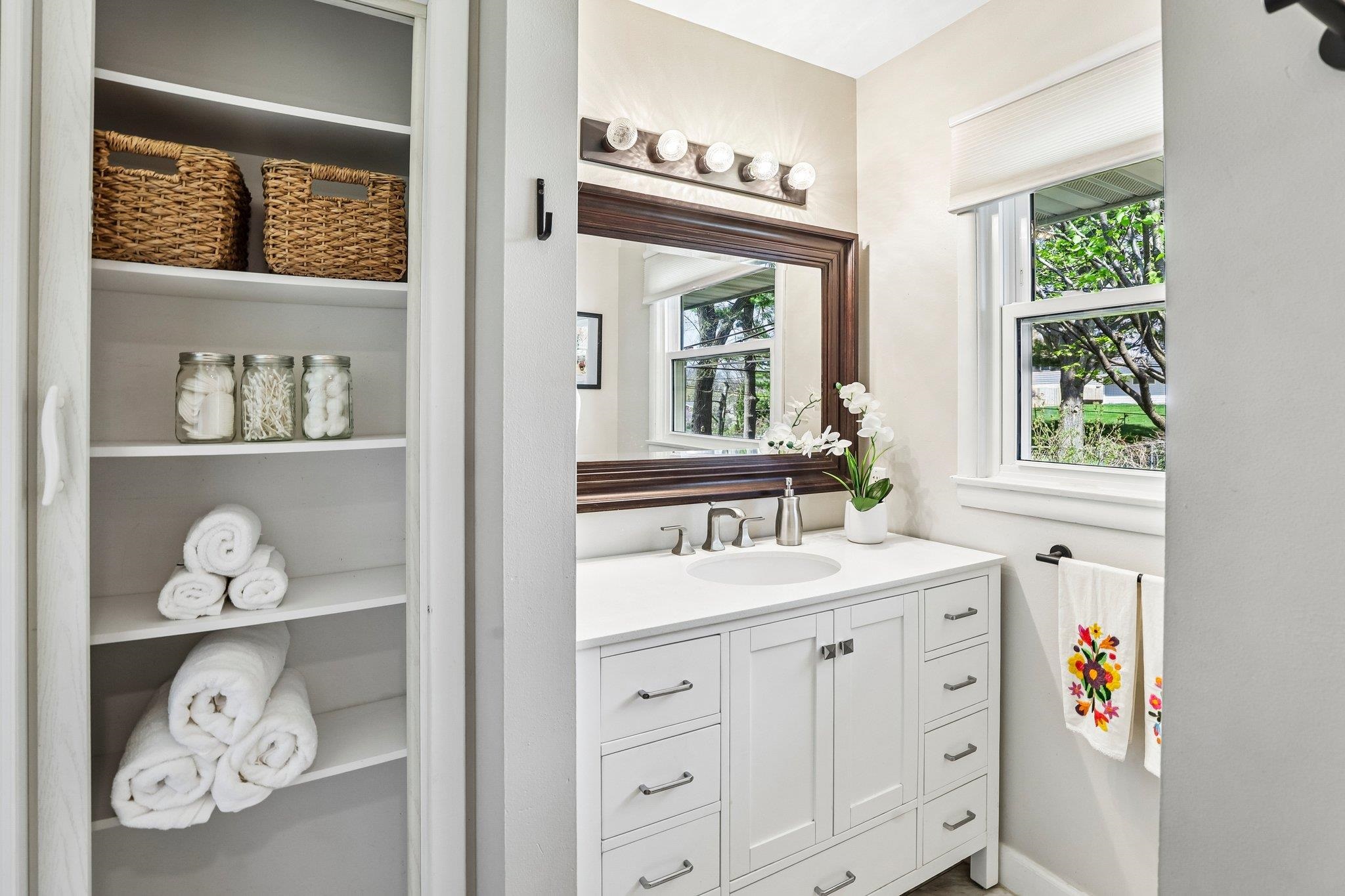 6410 Lakeview Boulevard Middleton, WI 53562 - Photo 20 of 44