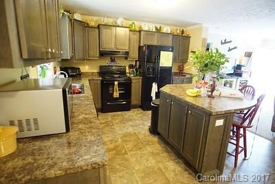 1005 Bee Tree Road Swannanoa, NC 28778 - Photo 3 of 14 Gallery Image 3