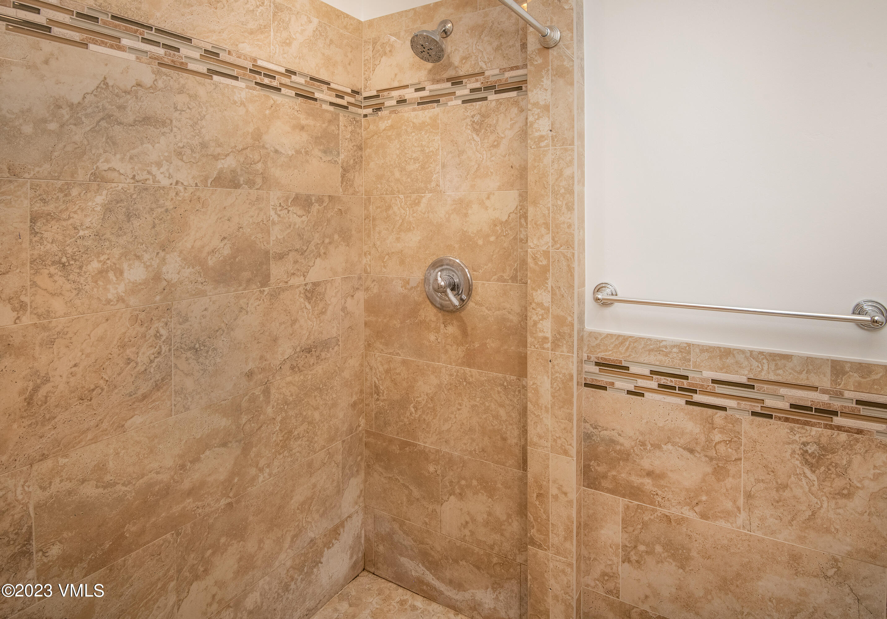 3094 Booth Falls Road, Unit 17 Vail, CO 81657 - Photo 19 of 27 a bathroom with a shower