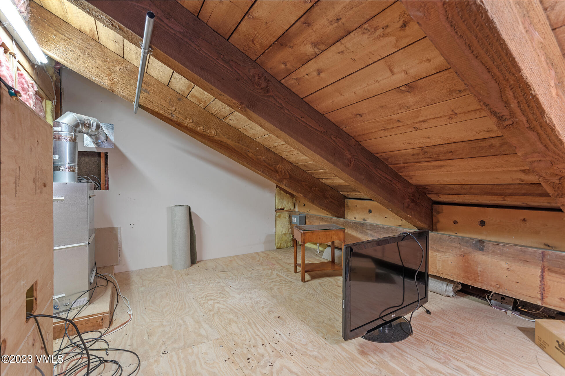 3094 Booth Falls Road, Unit 17 Vail, CO 81657 - Photo 27 of 27 a view of entryway