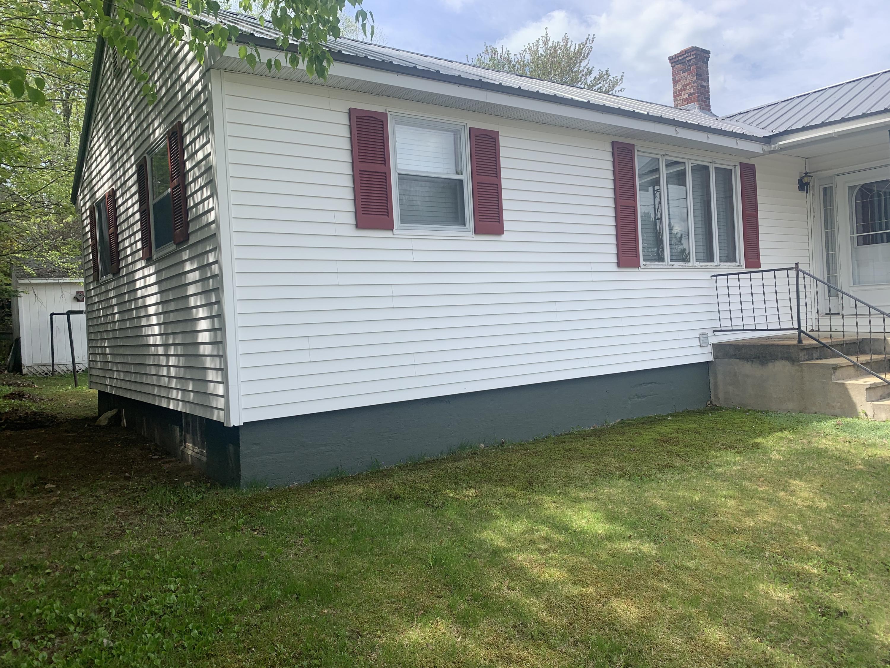 24 Cottage Road Millinocket, ME 04462 - Photo 4 of 20 IMG_3561