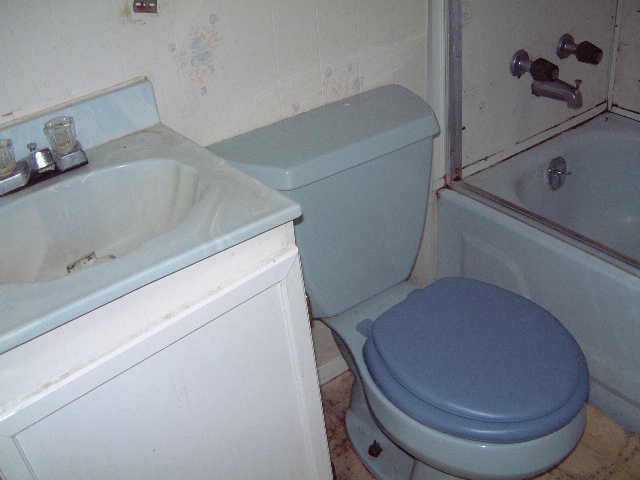 1030 Dibert Avenue Springfield, OH 45506 - Photo 3 of 5