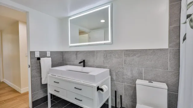 $10,000 | 73042 Willow Street, Palm Desert, CA 92260