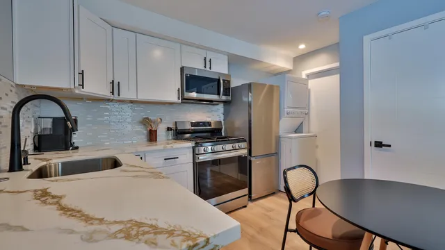 $10,000 | 73042 Willow Street, Palm Desert, CA 92260