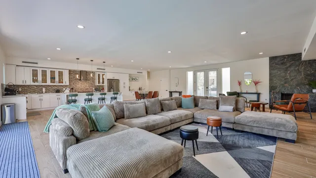 $10,000 | 73042 Willow Street, Palm Desert, CA 92260