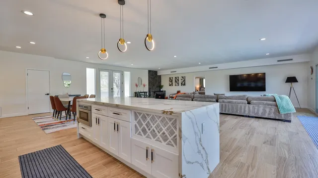 $10,000 | 73042 Willow Street, Palm Desert, CA 92260