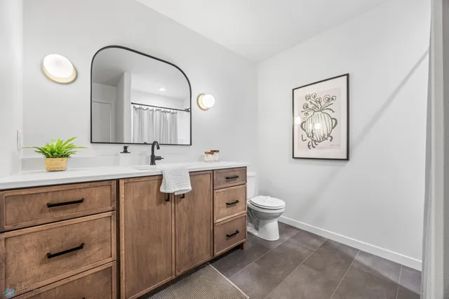 $599,900 | 8318 61st Street South, Horace, ND 58047