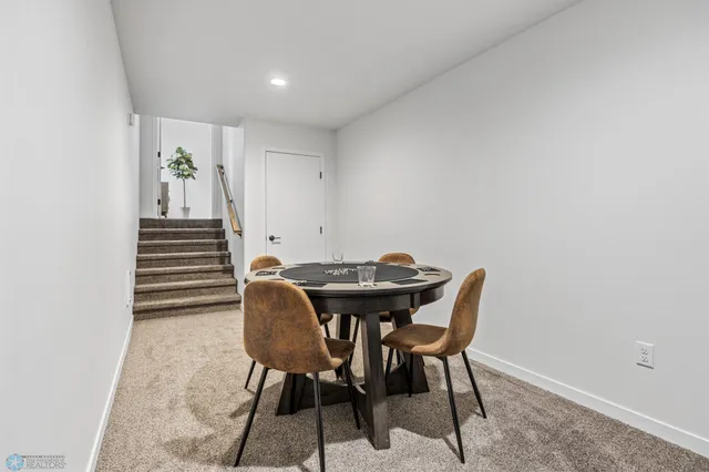 $599,900 | 8318 61st Street South, Horace, ND 58047