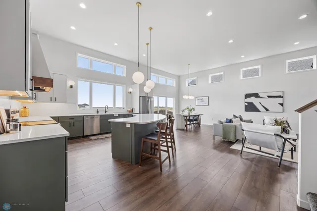 $599,900 | 8318 61st Street South, Horace, ND 58047