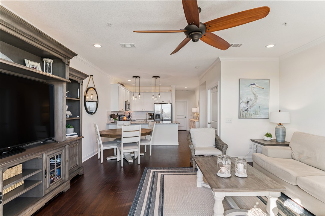 26 Hidden Harbor Road Brunswick, GA 31525 - Photo 6 of 29