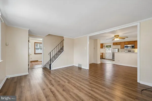 $289,999 | 806 West Penn Pines Boulevard, Aldan, PA 19018