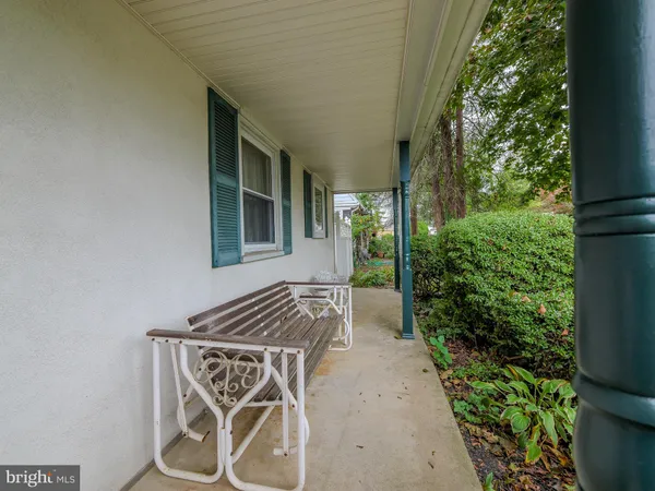 $289,999 | 806 West Penn Pines Boulevard, Aldan, PA 19018