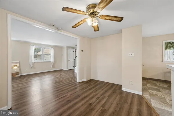 $289,999 | 806 West Penn Pines Boulevard, Aldan, PA 19018