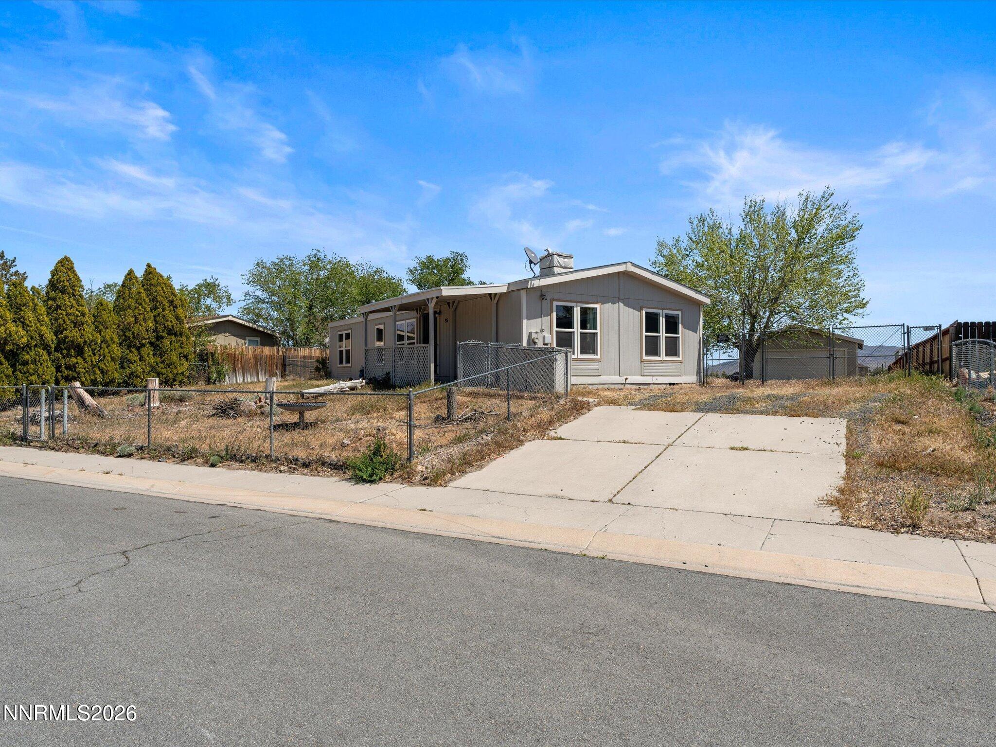 01-95 Rose Peak Rd-100