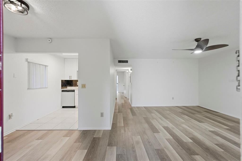 11707 Raintree Village Boulevard, Unit C Temple Terrace, FL 33617 - Photo 3 of 24