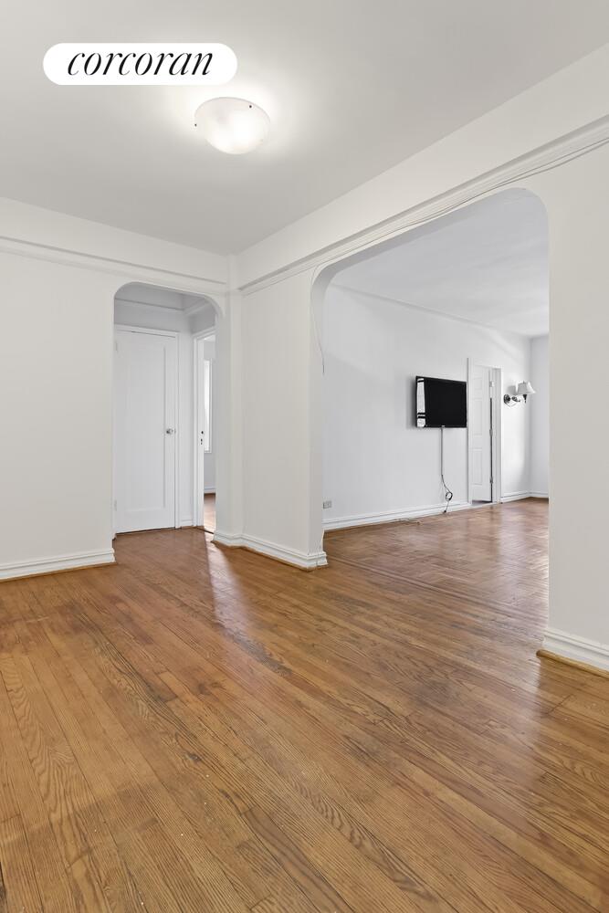 414 Albemarle Road, Unit 2E Brooklyn, NY 11218 - Photo 12 of 18