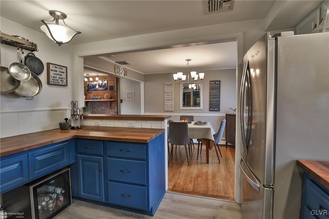 1518 Ralston Road Bethlehem, PA 18018 - Photo 15 of 50 a view of a kitchen from the hallway