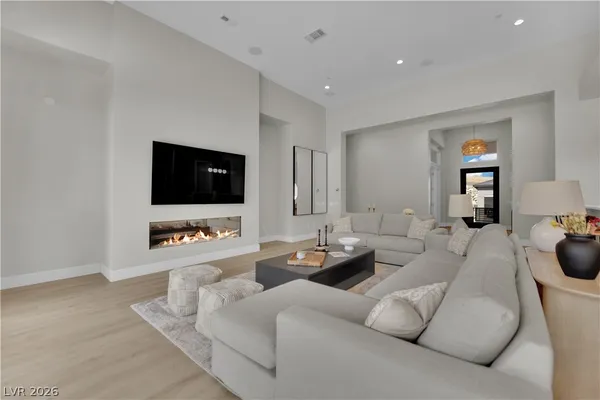 $13,500 | 10973 Horizon Ledge Avenue, Las Vegas, NV 89135